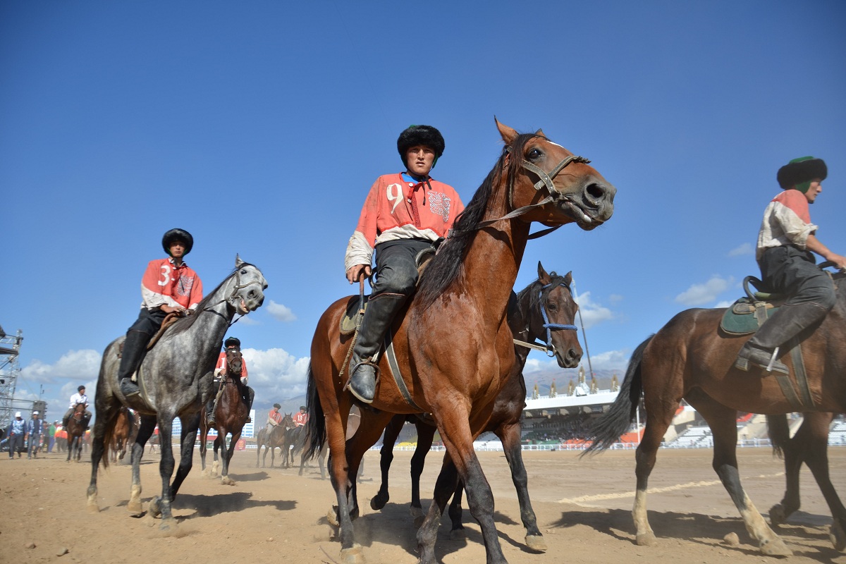 The judges awarded technical defeat to the team of the Altai Kok-Boru team.