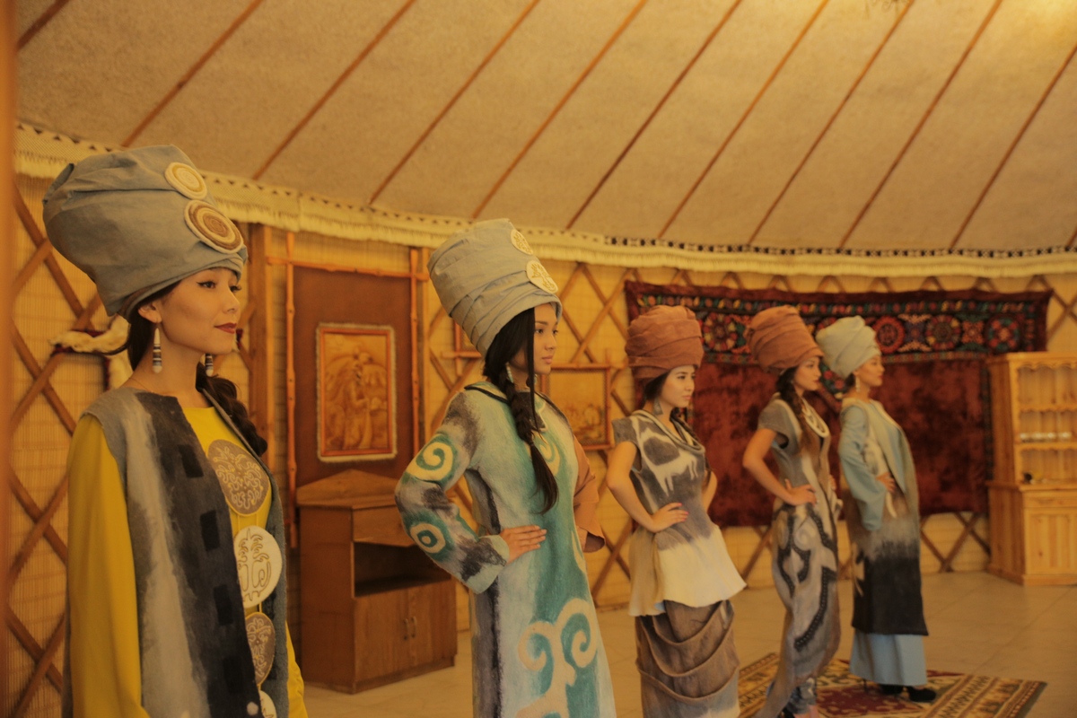 Winners Decided in Ethno-Contests in Fashion and Music as Part of the World Nomad Games