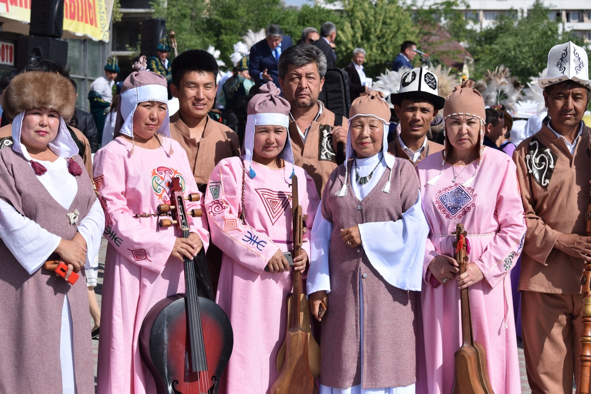 For the first time in Osh an international festival "Etnomadaniyat"is being held