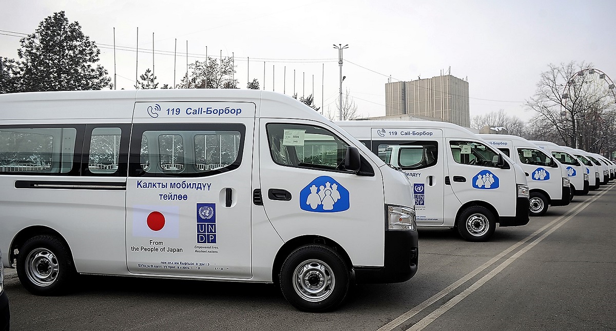 Mobile Local Service Centers on the ground will register foreign citizens at the III WNG