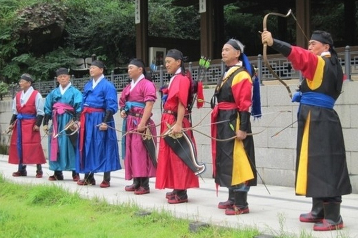 Стрельба из традиционного лука (Южная Корея)